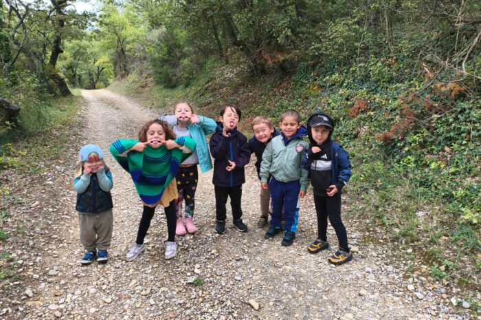 Sortie en forêt avec les périscolaires le 24 sept 2025